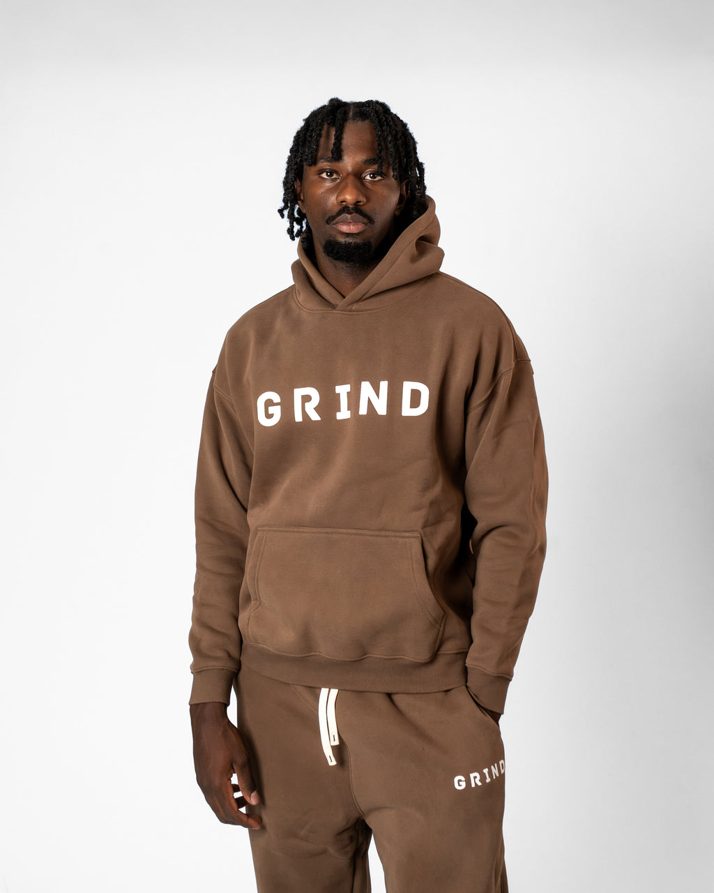 Hoodie Essential GRIND