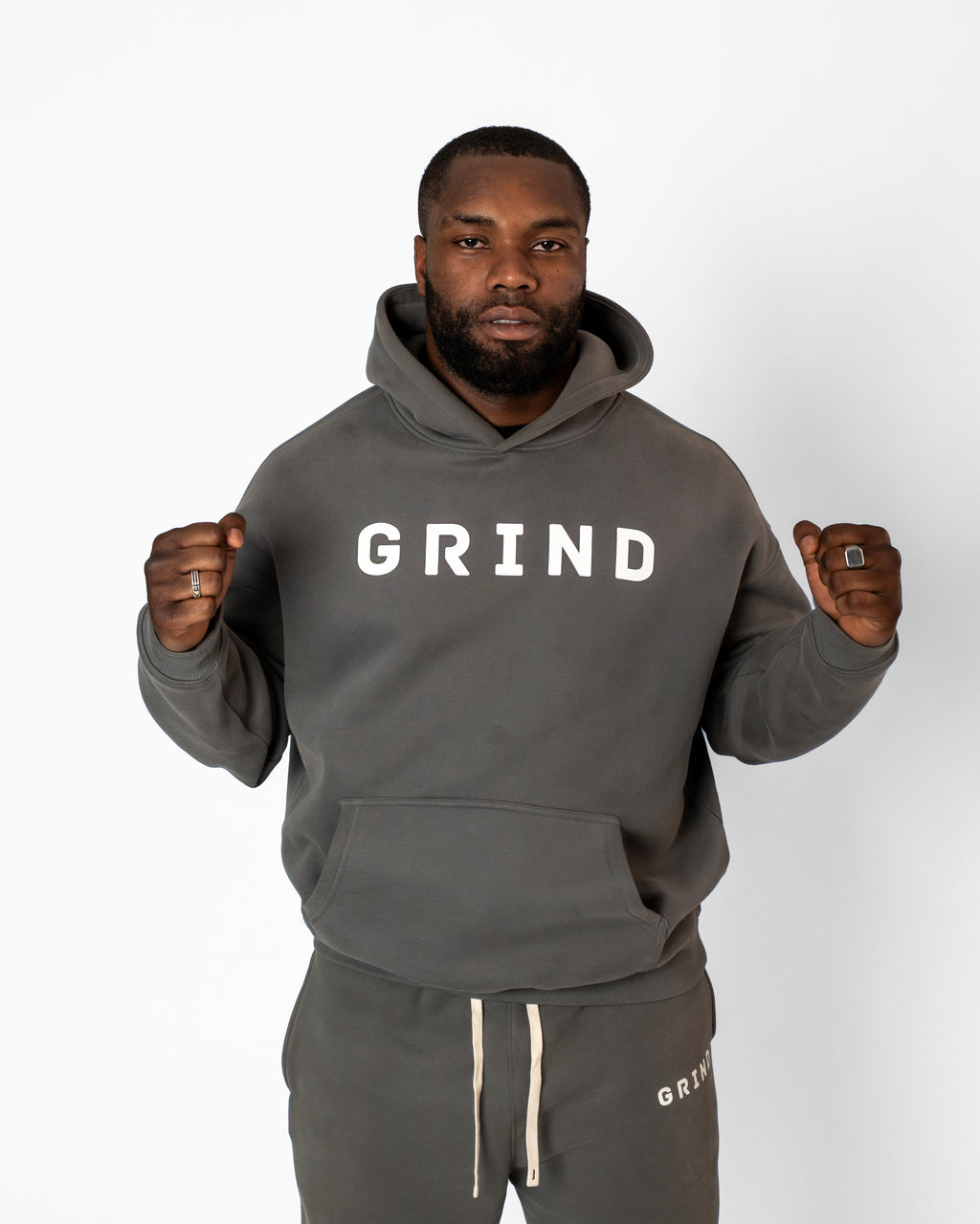 Hoodie Essential GRIND