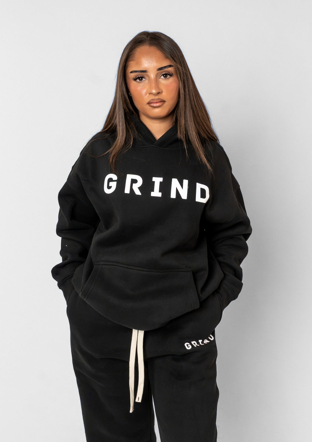 Hoodie Essential GRIND